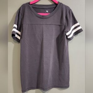 Girls grey tee
